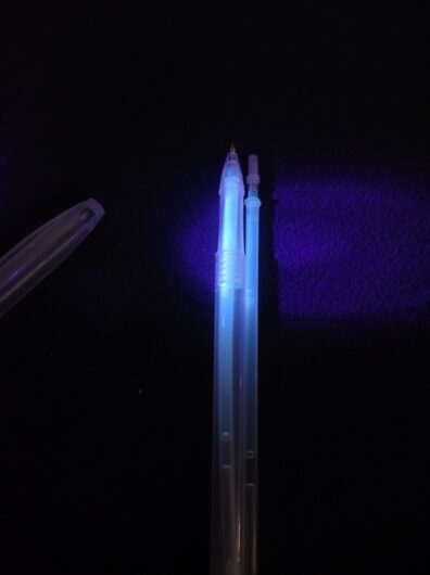 Neviditeľné UV pero / Invisible UV pen