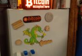 Bitcoin accepted here sign / cedula