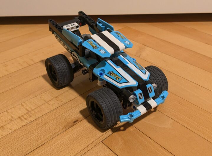 lego technic 42059 – stunt truck