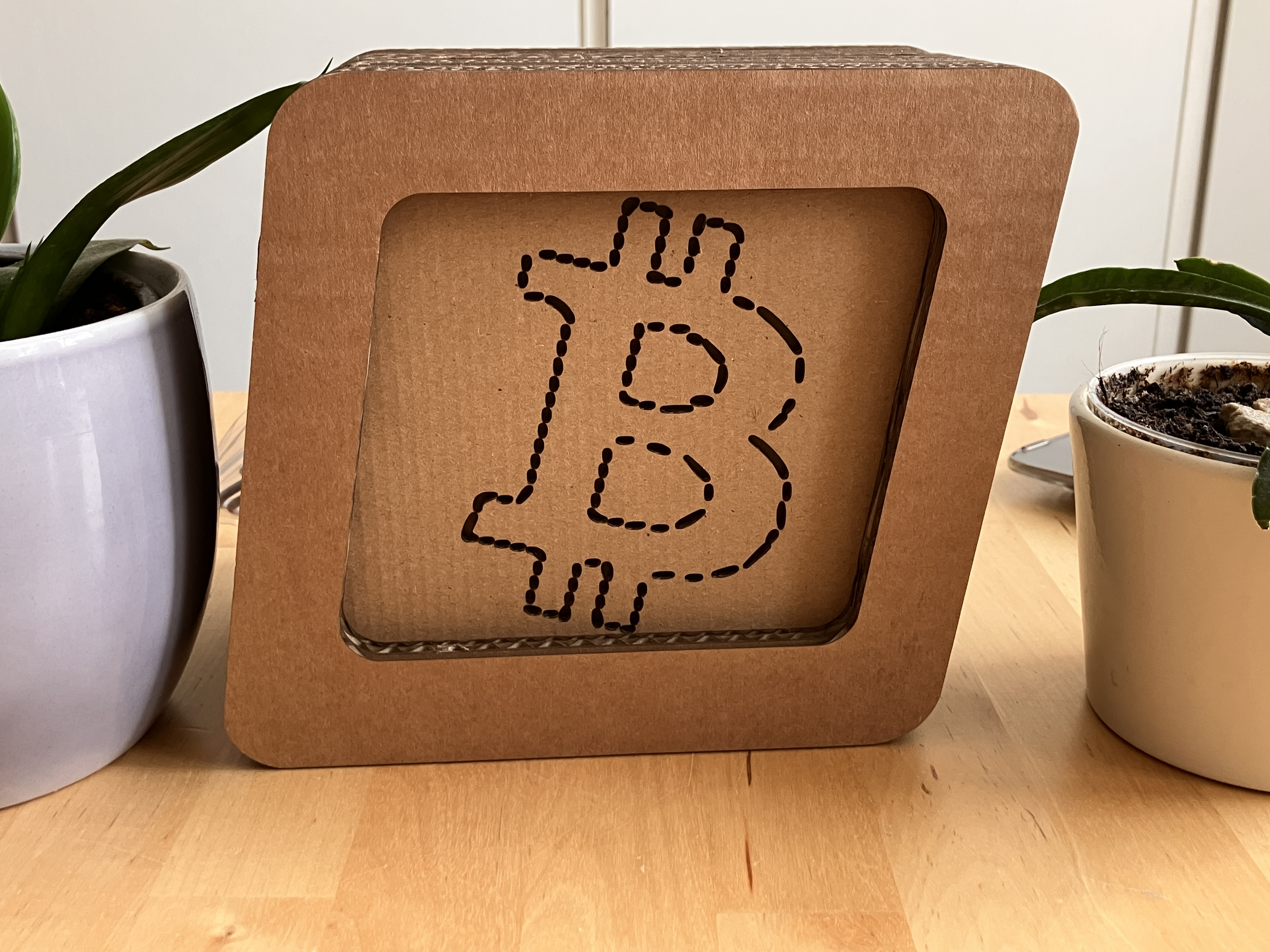 Stolní lampička – Proof of Light for Bitcoiners. v