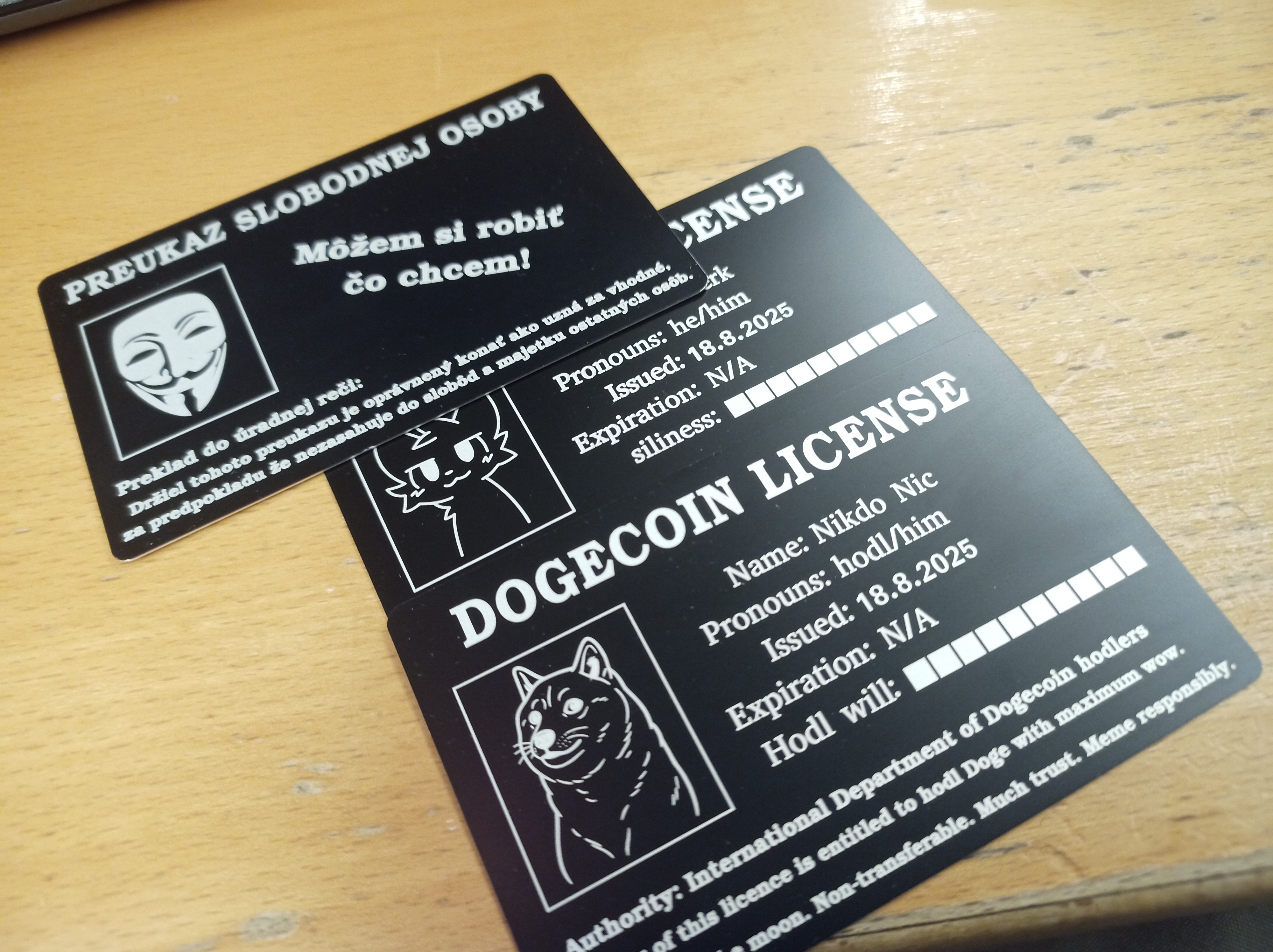 RFID/NFC blokator, karta z rôznymi motívmi/vizitka…