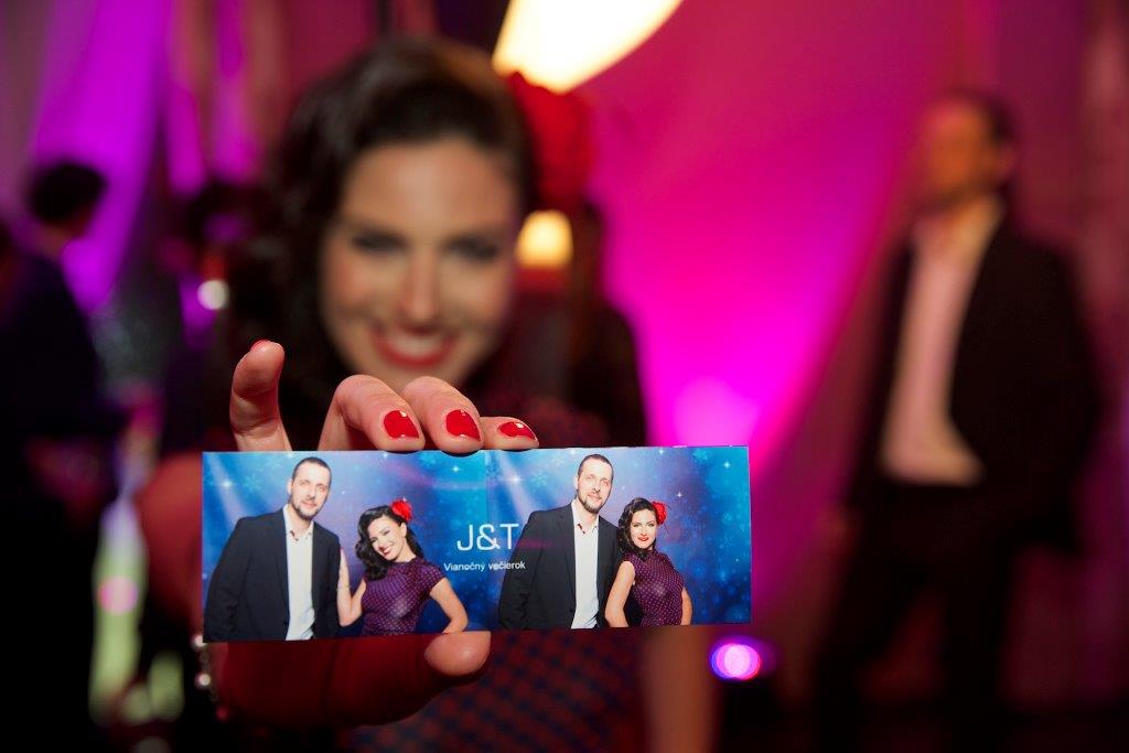 Prenájom zábavného fotoboxu PhotoCube