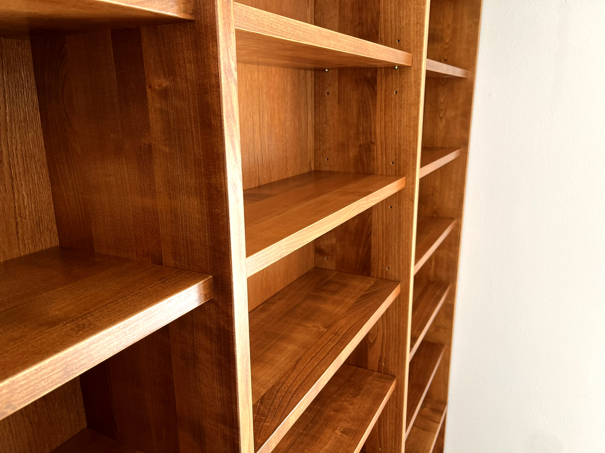 Výroba nábytku z masívu