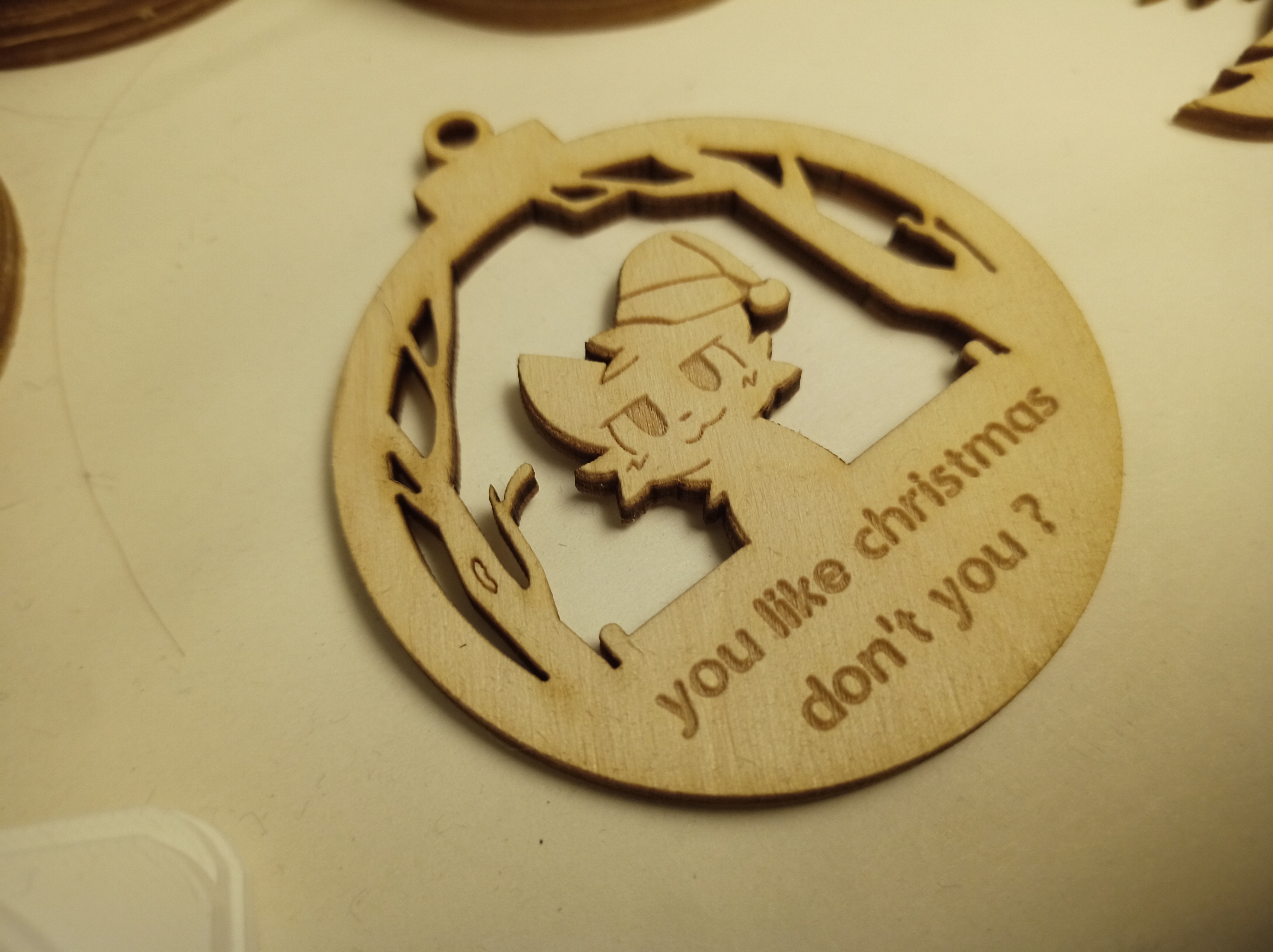 Necklace or keychain