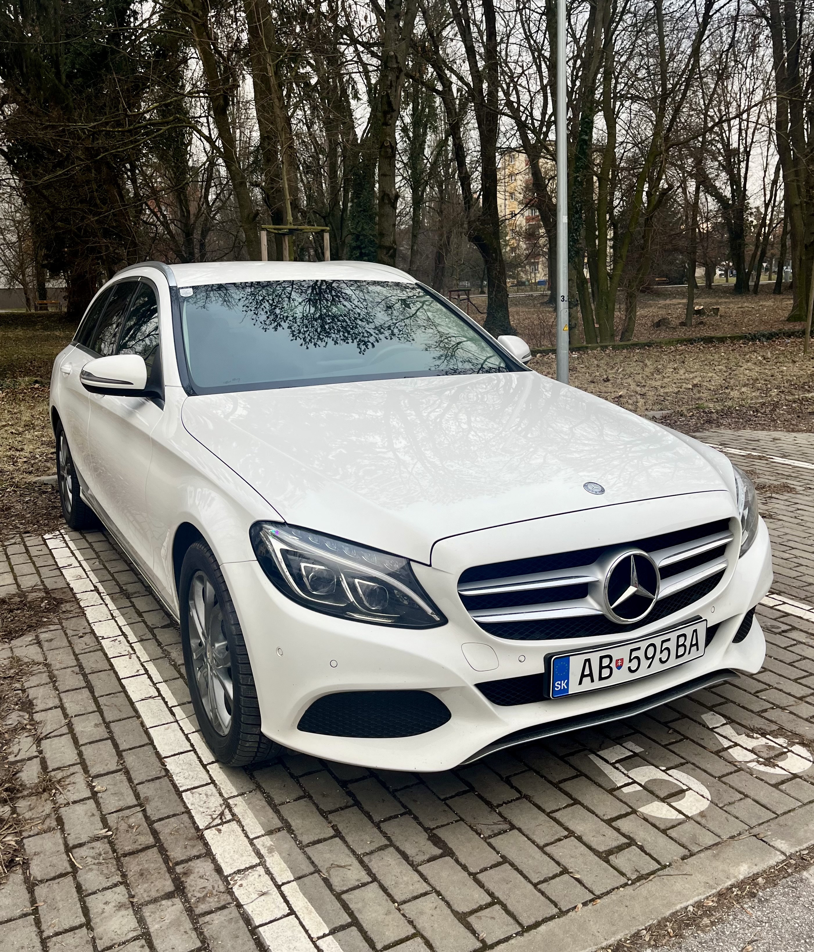 Mercedes-Benz C220 125kw