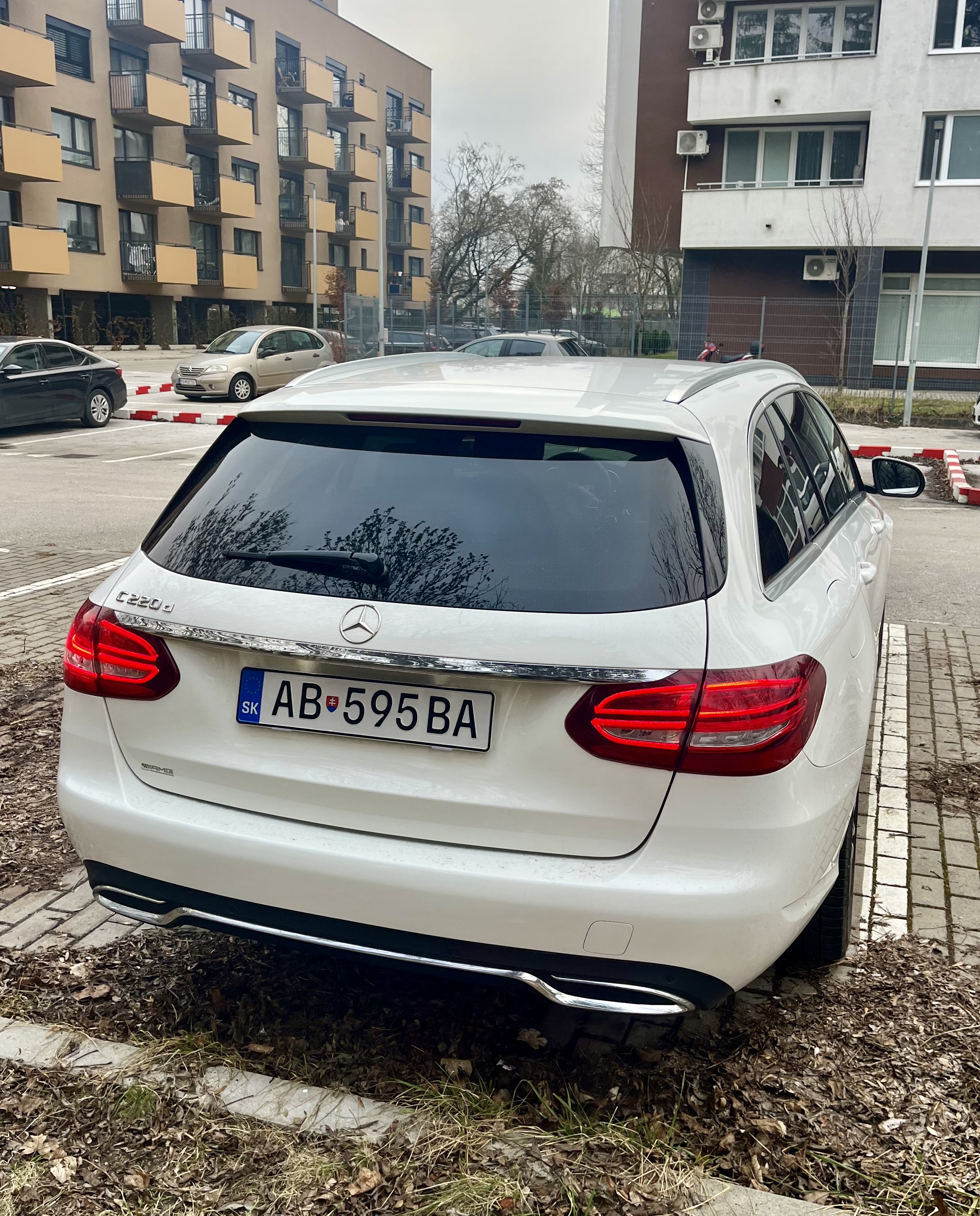 Mercedes-Benz C220 125kw