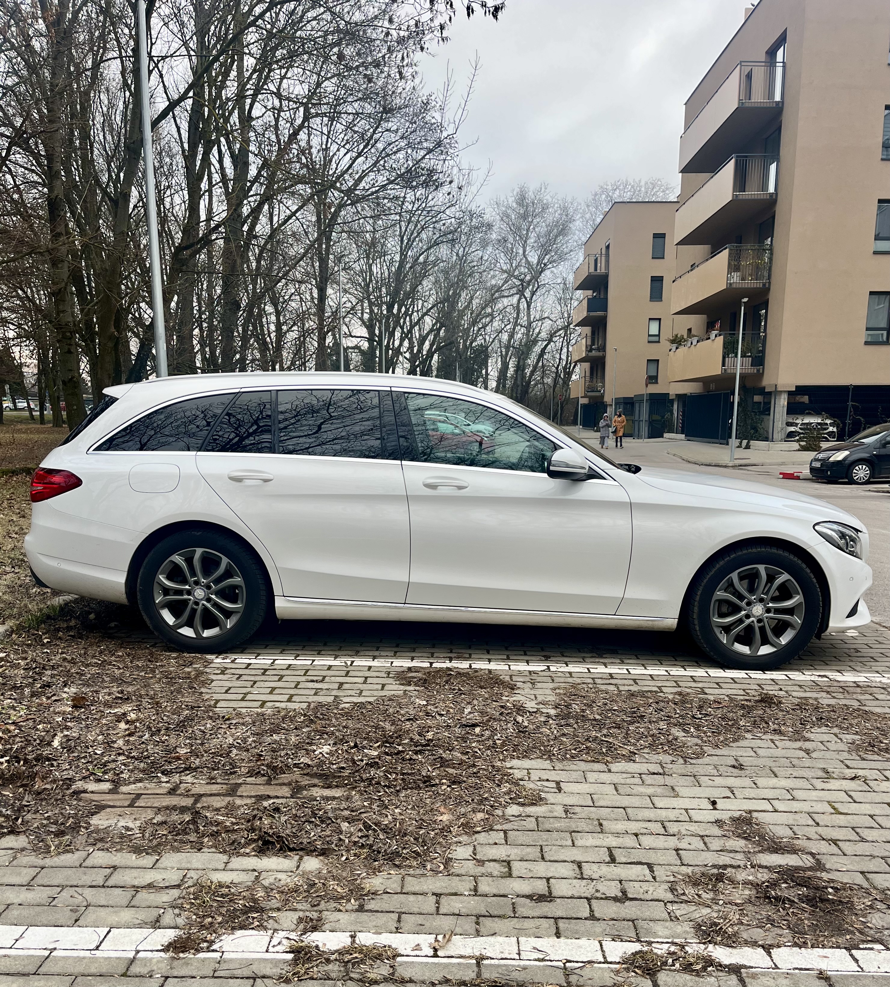 Mercedes-Benz C220 125kw