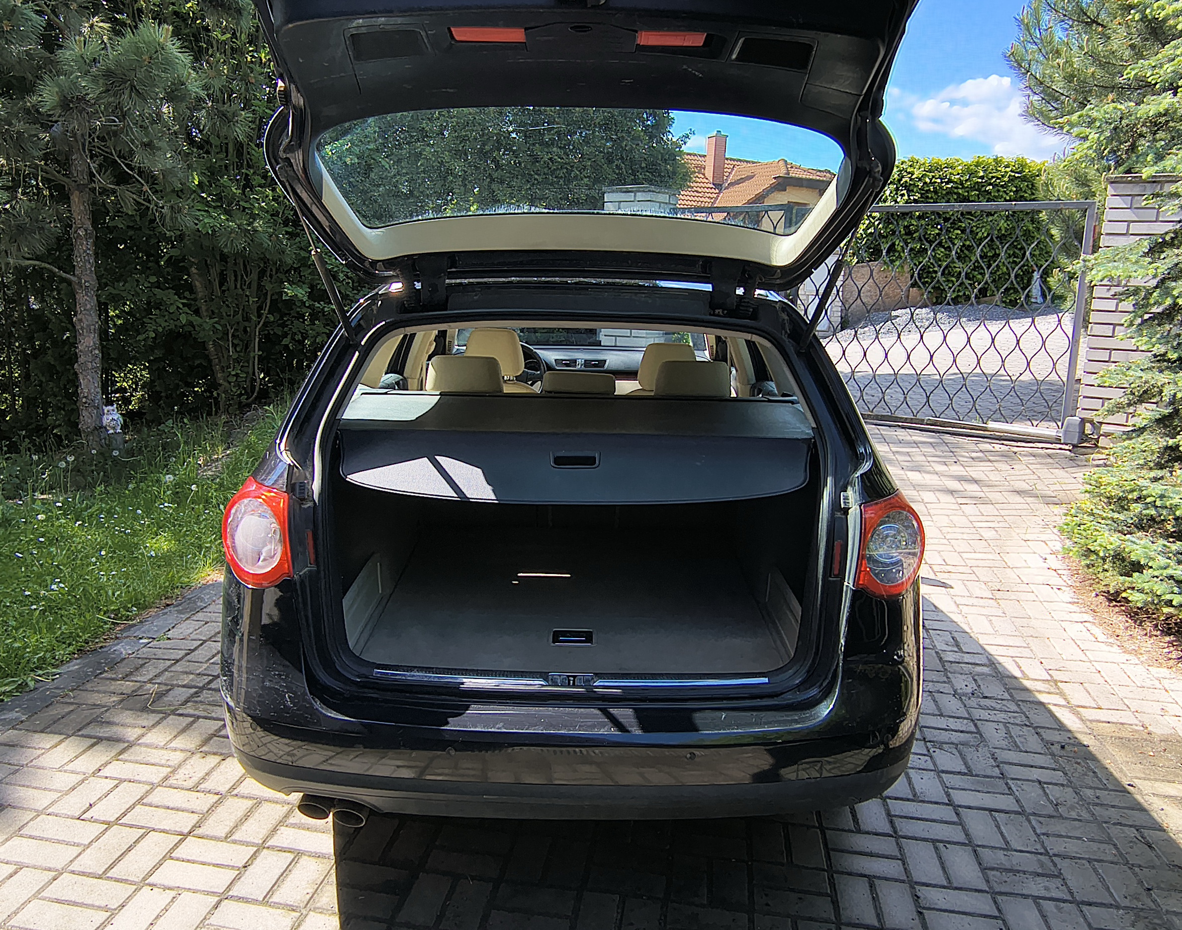 VW Passat B6 Variant Highline 2009, 2.0 TDi 125 kW