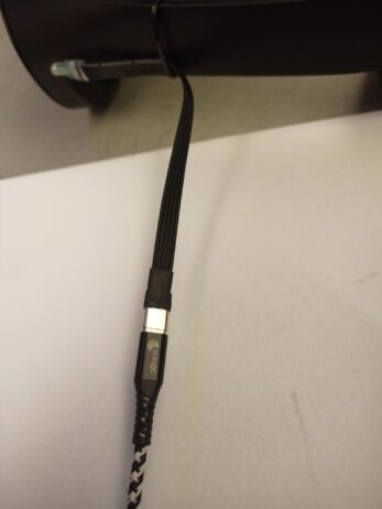 protective USB-C cable against breaking force/ ochranný kabel proti poškodeniu trhnutím