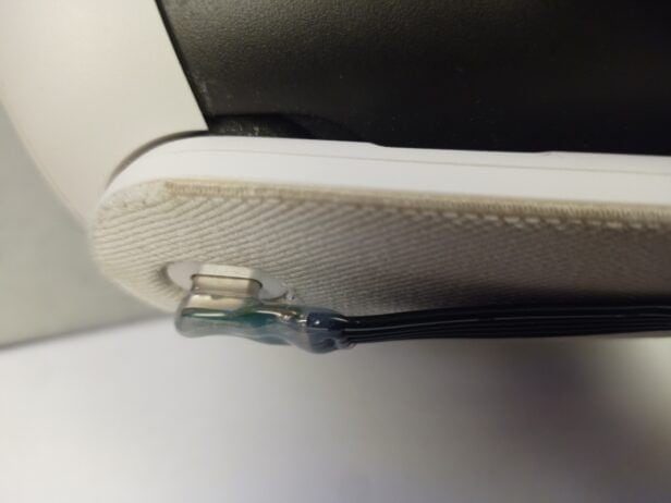 protective USB-C cable against breaking force/ ochranný kabel proti poškodeniu trhnutím